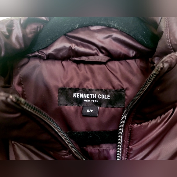 Burgundy long puffer coat - Picture 4 of 6